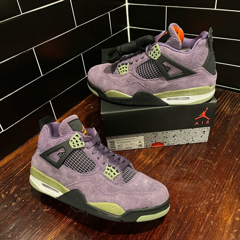 Air Jordan 4 Purple Canyon Size 10.5 Womens/9 Mens 2022 Release DS